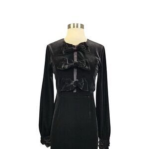 a love a XS, NWT Black Velvet mini dres whit three front bows and sheer netting